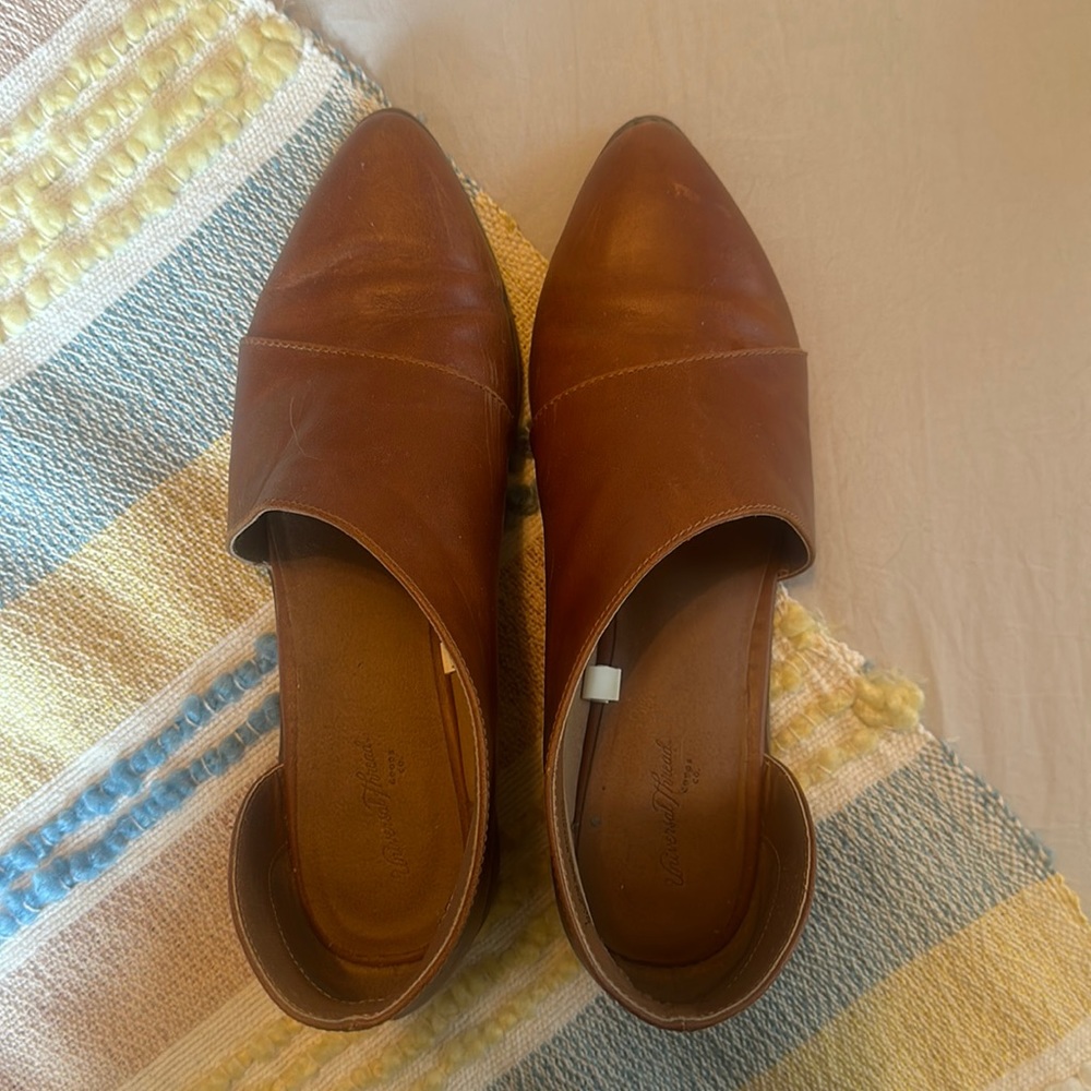 Universal thread flats